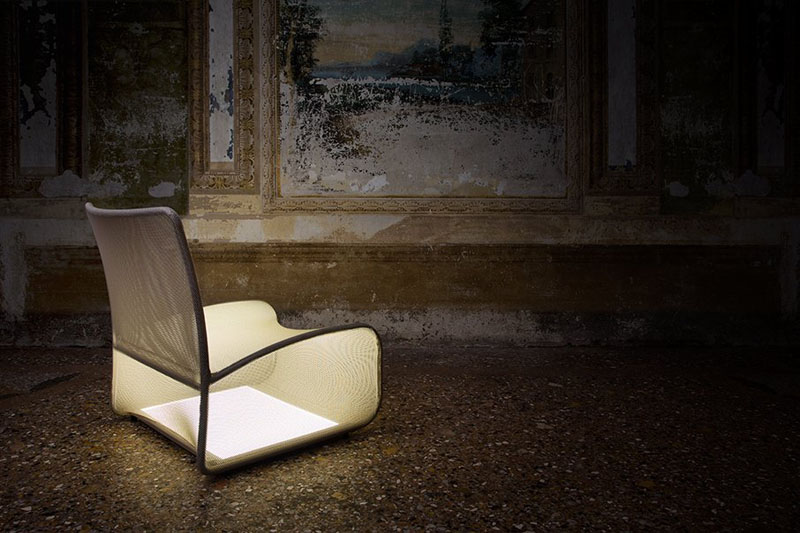 Nuvola di Luce: Chiếc ghế phát sáng độc đáo dành cho căn nhà của bạn
